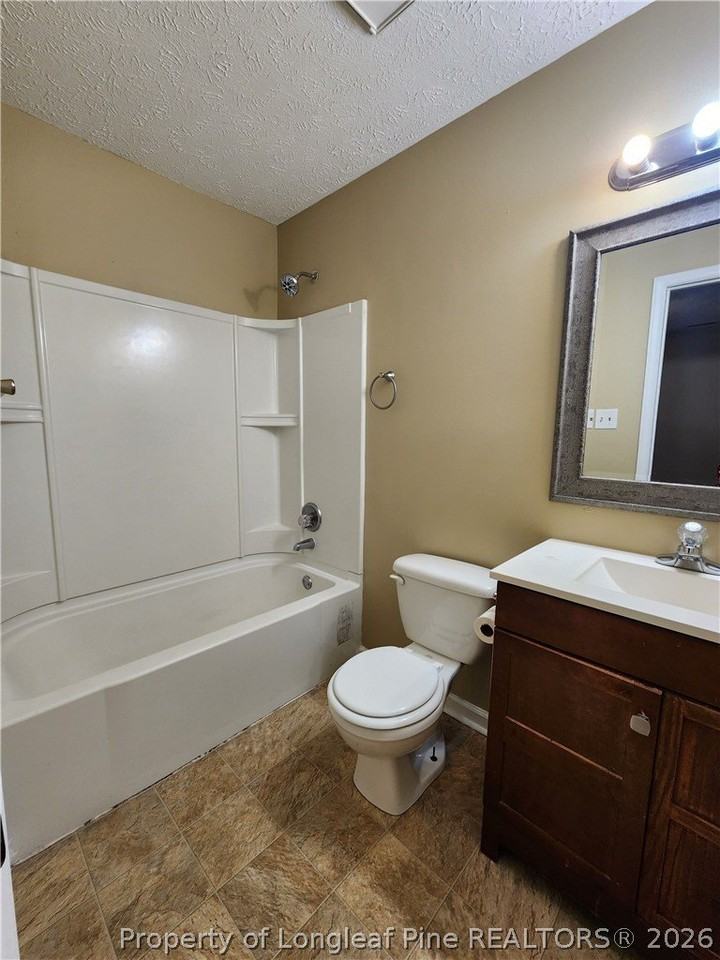 6409 Worthington Dr - Photo 5 of 13