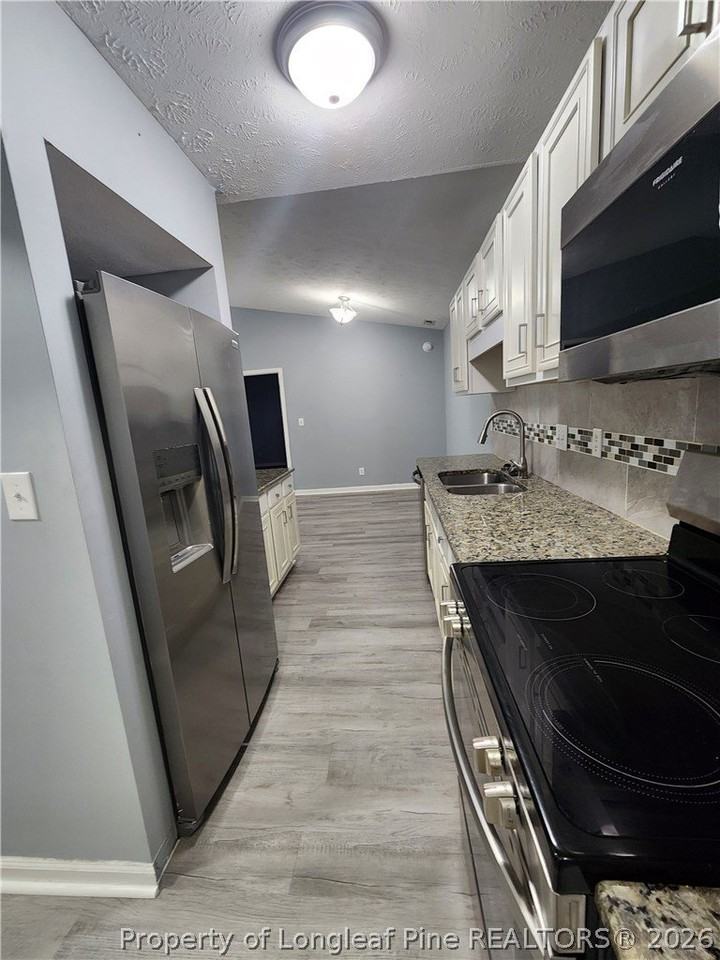 505 Meadowland Ct #9 - Photo 4 of 12