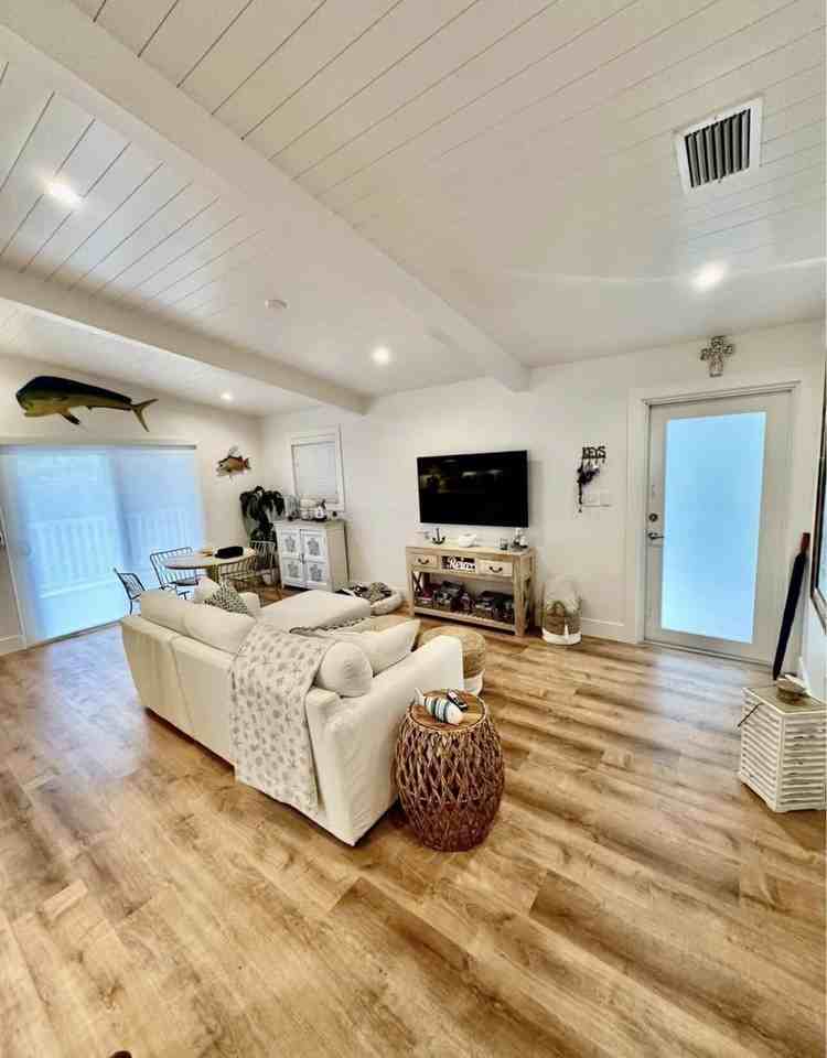 106 Mangrove Ave - Photo 7 of 15