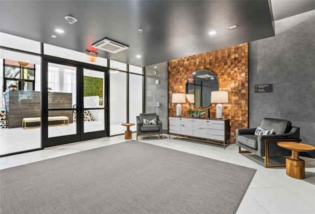 775 Juniper St Ne #234 - Photo 2 of 36