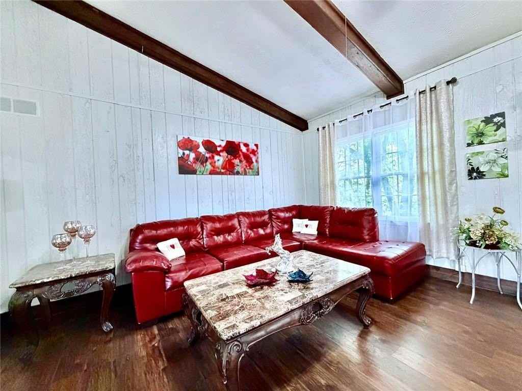 665 Arnold Rd - Photo 7 of 48