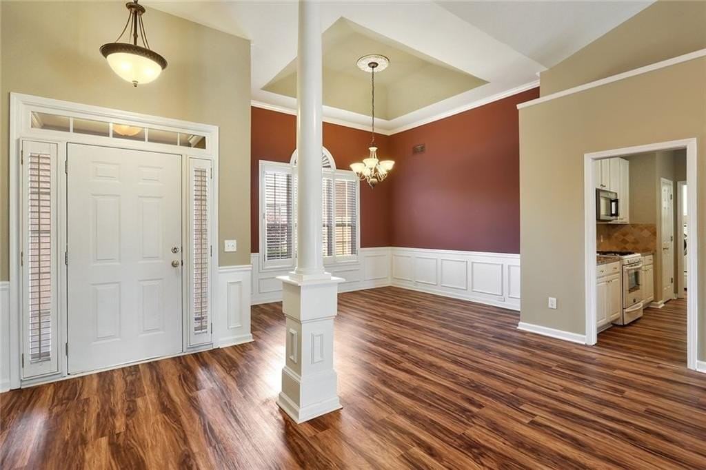 1550 Argonne Ln - Photo 2 of 40