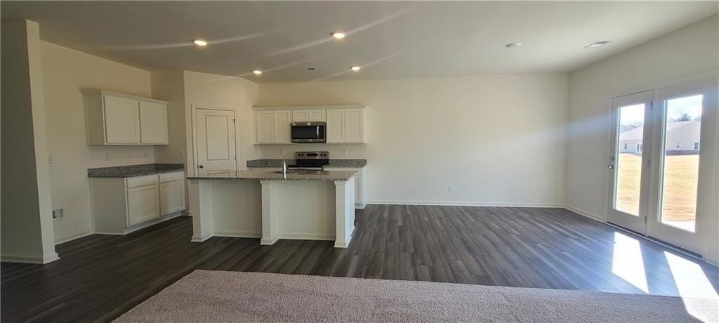 132 Verona Dr Nw - Photo 4 of 17