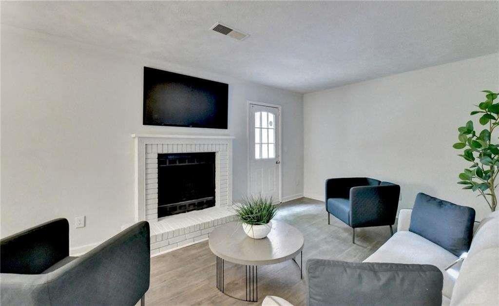 979 Park Gate Pl - Photo 6 of 7