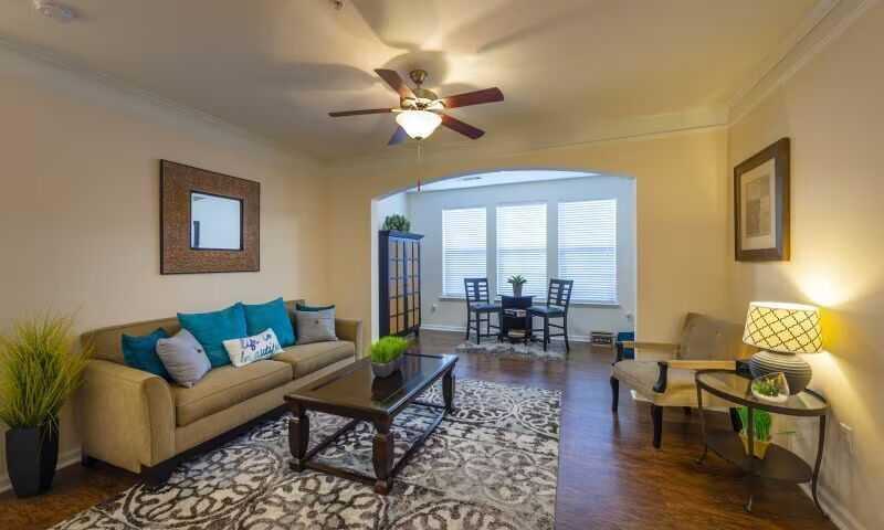 15503 W Bellfort St - Photo 6 of 10
