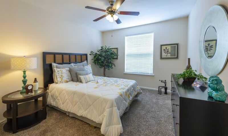 15503 W Bellfort St - Photo 7 of 10