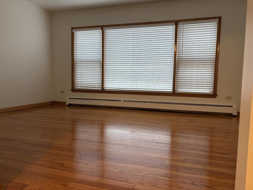 2611 W Logan Blvd - Photo 4 of 10