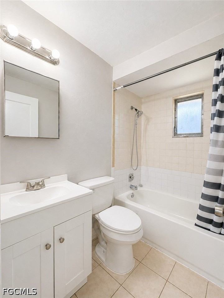 5461 11th Ave - Photo 4 of 9