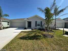 featured image of 11918 Savanna Lakes Blvd