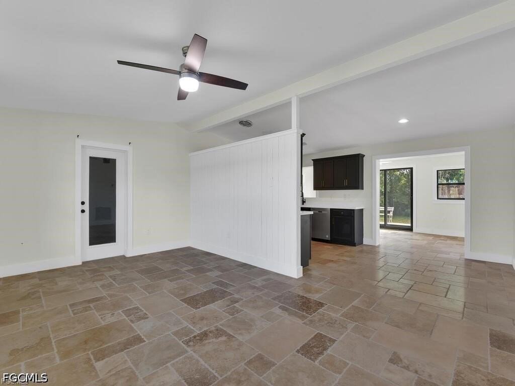 2224 Aldridge Ave - Photo 2 of 21