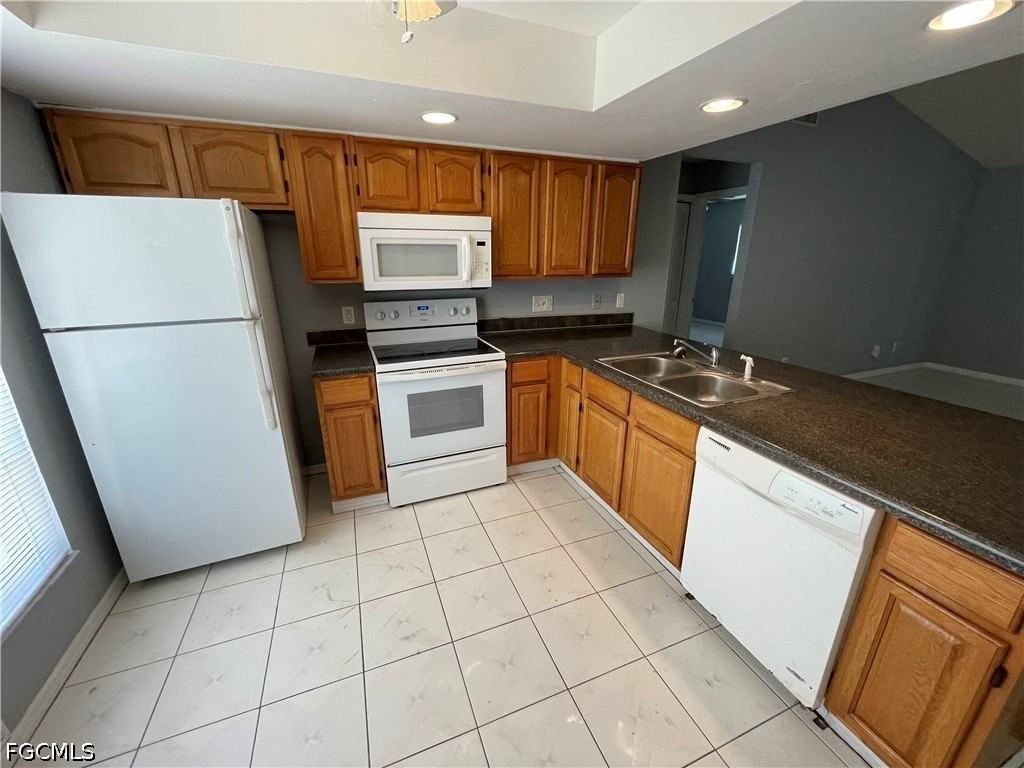 1409 Sw 10th St - Photo 7 of 23