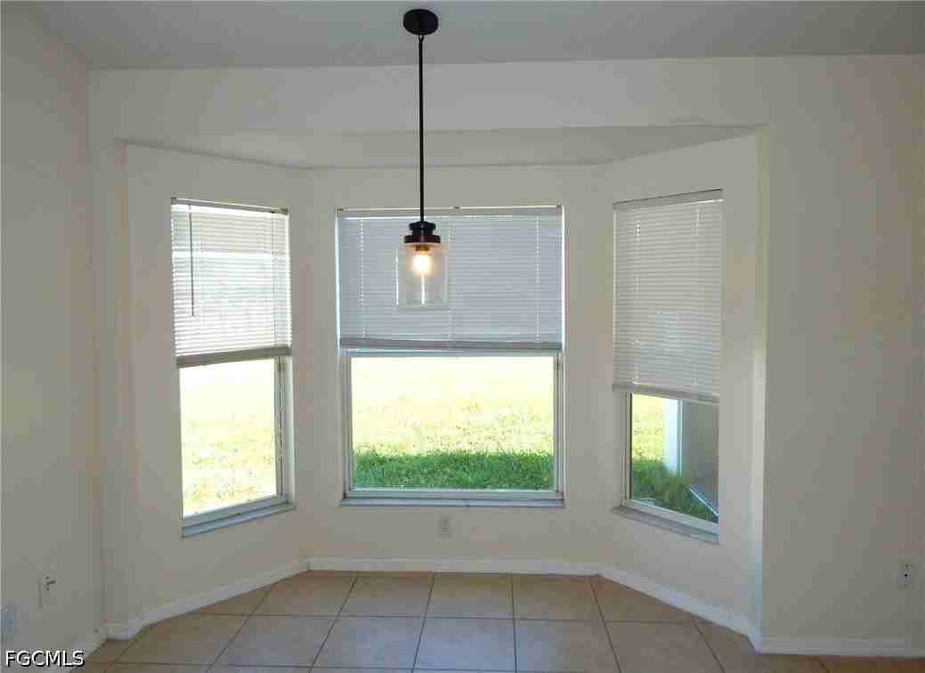 135 Se 29th St - Photo 4 of 15