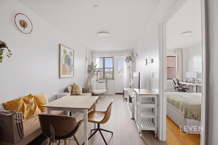 3929 New Utrecht Ave - Photo 2 of 10