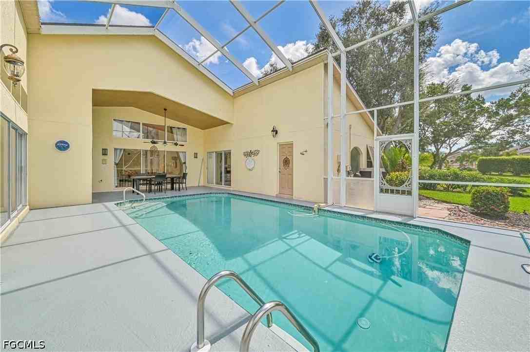 14980 Lake Olive Dr - Photo 4 of 43