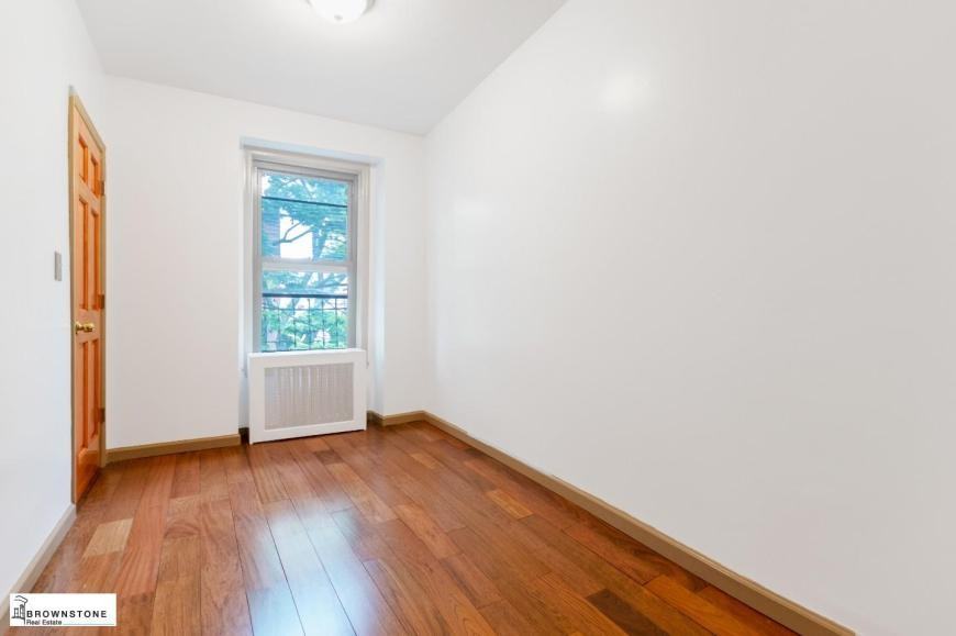 283 Pacific St - Photo 7 of 9