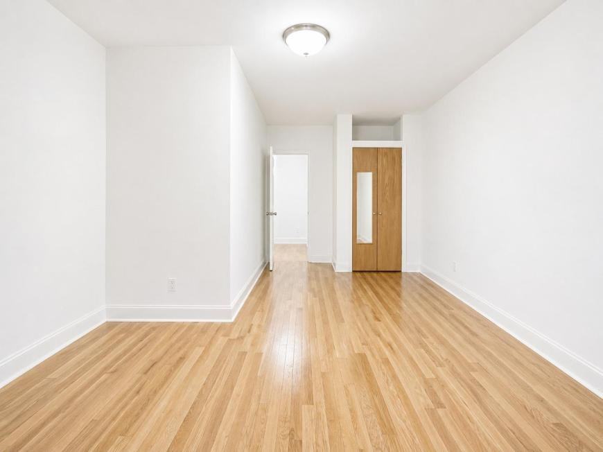 660 Fort Washington Ave - Photo 5 of 10