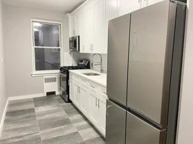 4499 Henry Hudson Pkwy - Photo 1 of 1