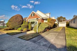 33 N Gladstone Ave - Photo 1 of 1