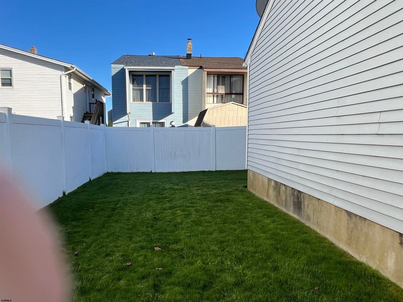 430 Canterbury Ct #1 - Photo 5 of 11