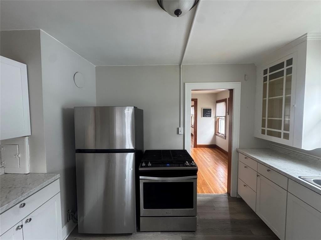 99 Helen St #2 - Photo 7 of 13