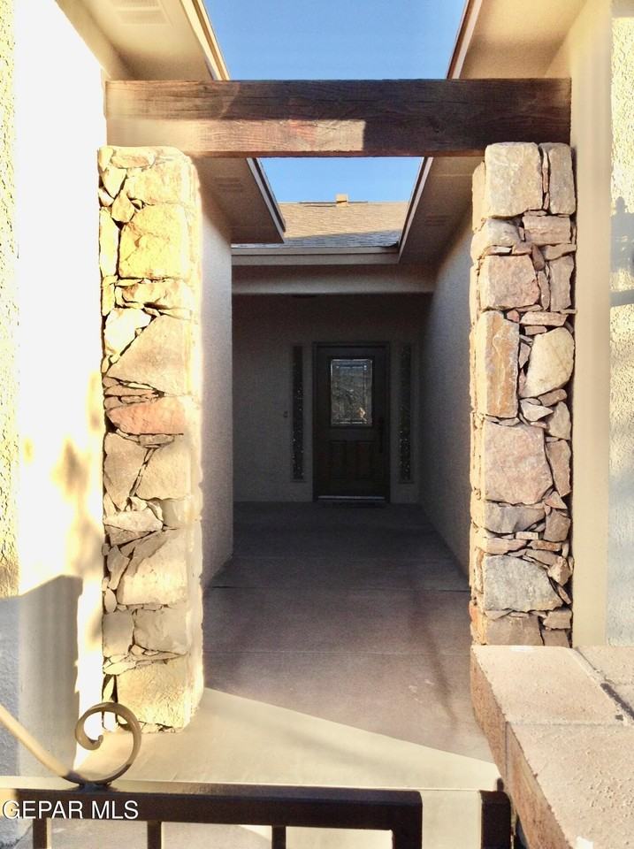 6625 Cabana Del Sol - Photo 3 of 45