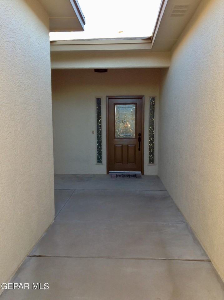 6625 Cabana Del Sol - Photo 4 of 45