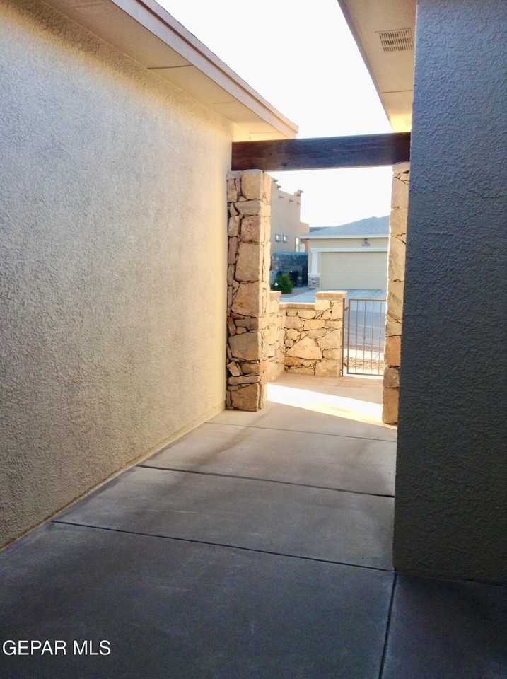 6625 Cabana Del Sol - Photo 6 of 45