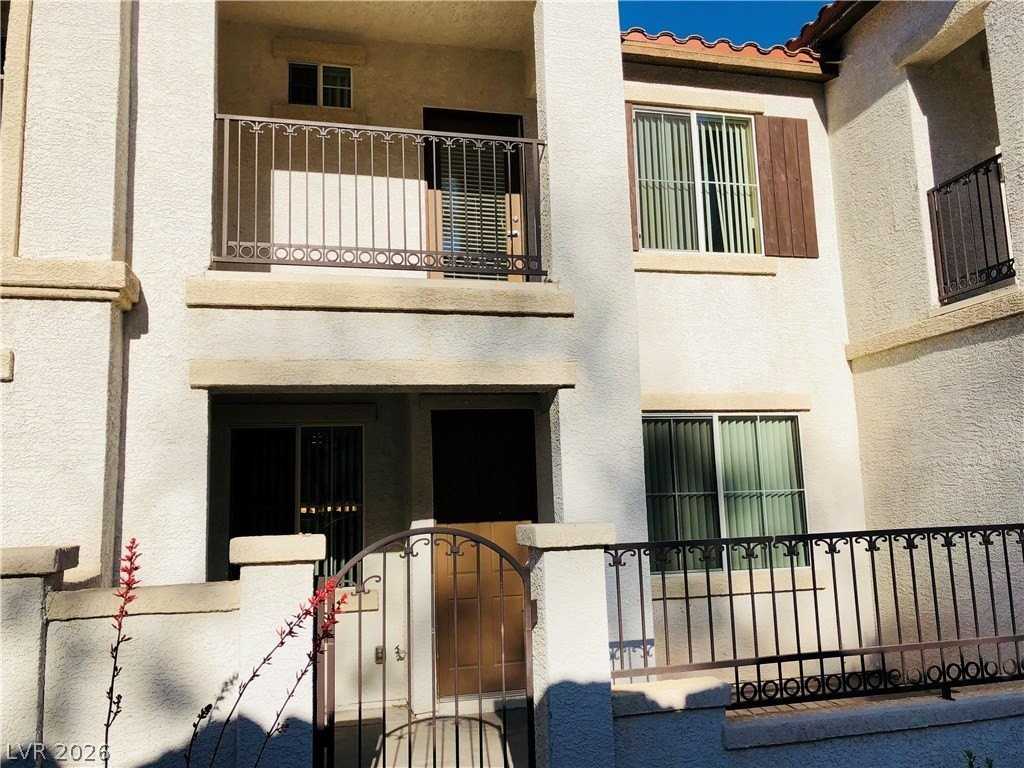1525 Spiced Wine Ave #11102