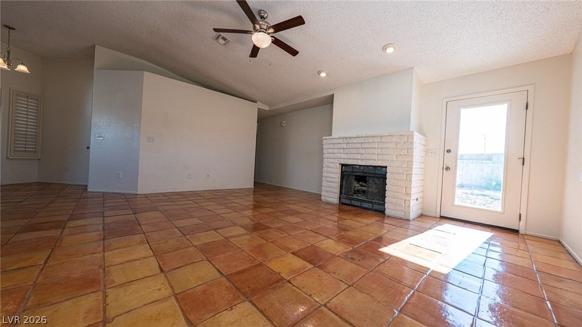 6357 Formula Way - Photo 6 of 32