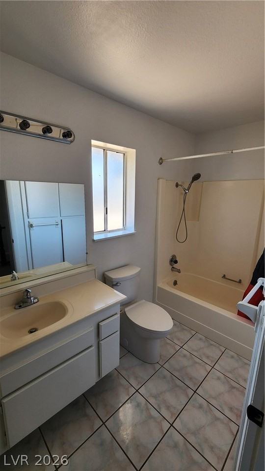 389 Summer Creek Ct - Photo 6 of 12