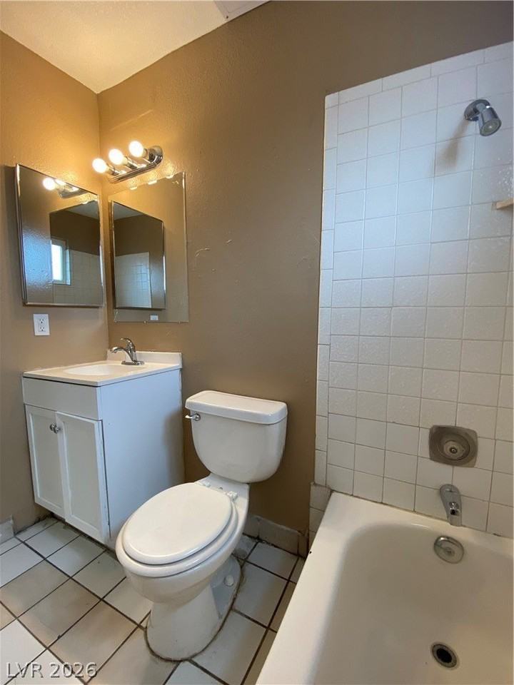 305 N 10th St #14 - Photo 7 of 10