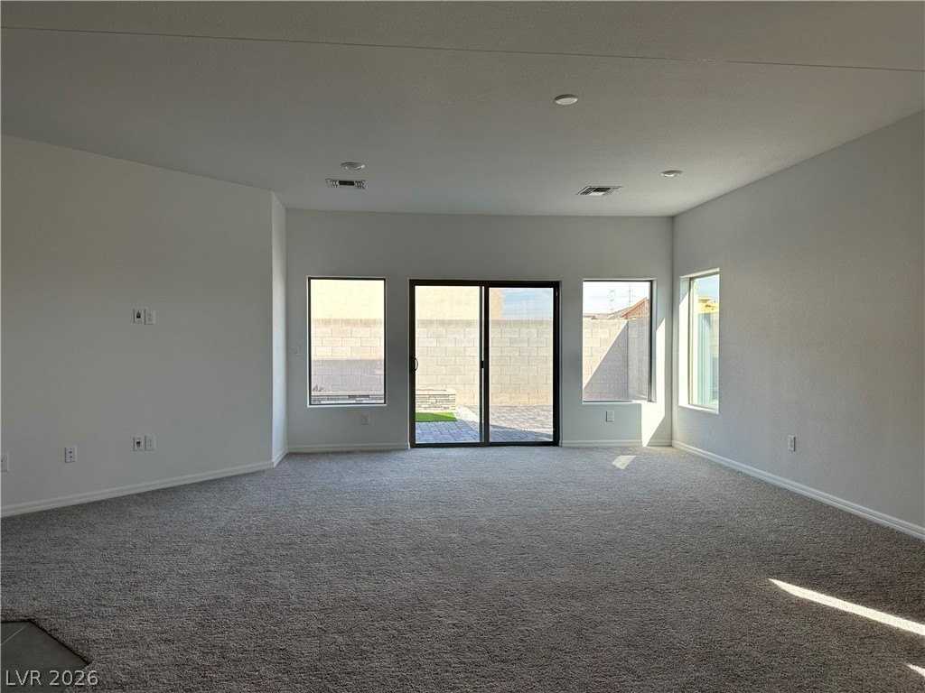 696 Stone Hammer Ave - Photo 3 of 36