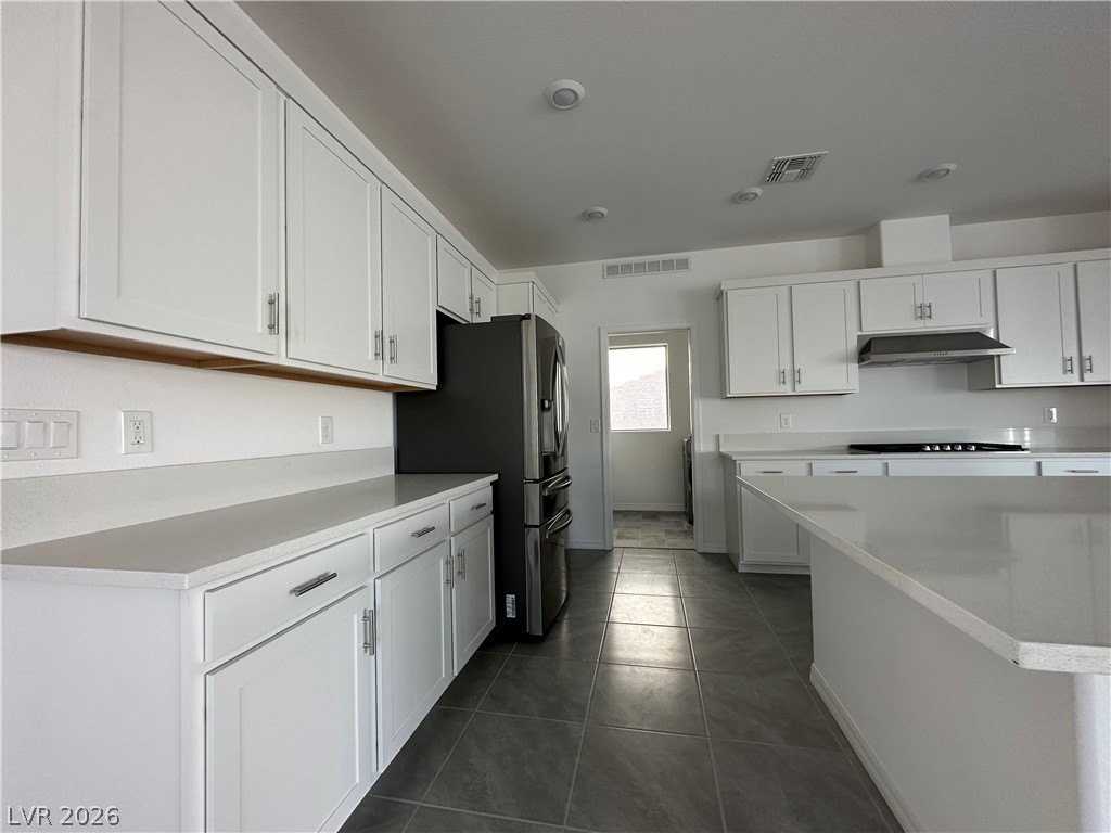 696 Stone Hammer Ave - Photo 4 of 36