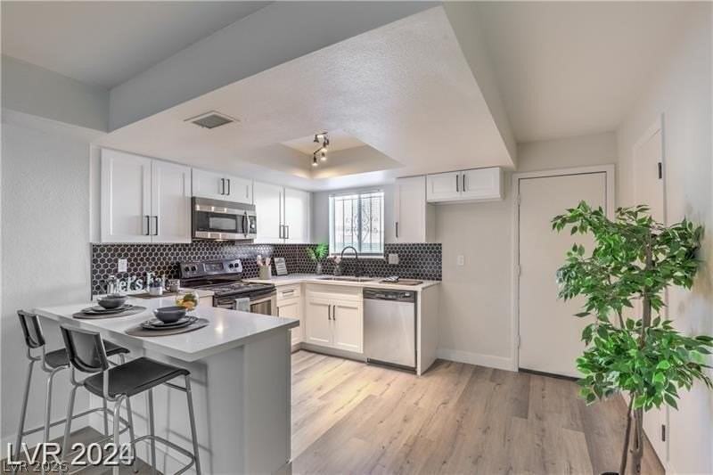 1436 N Jones Blvd - Photo 2 of 28