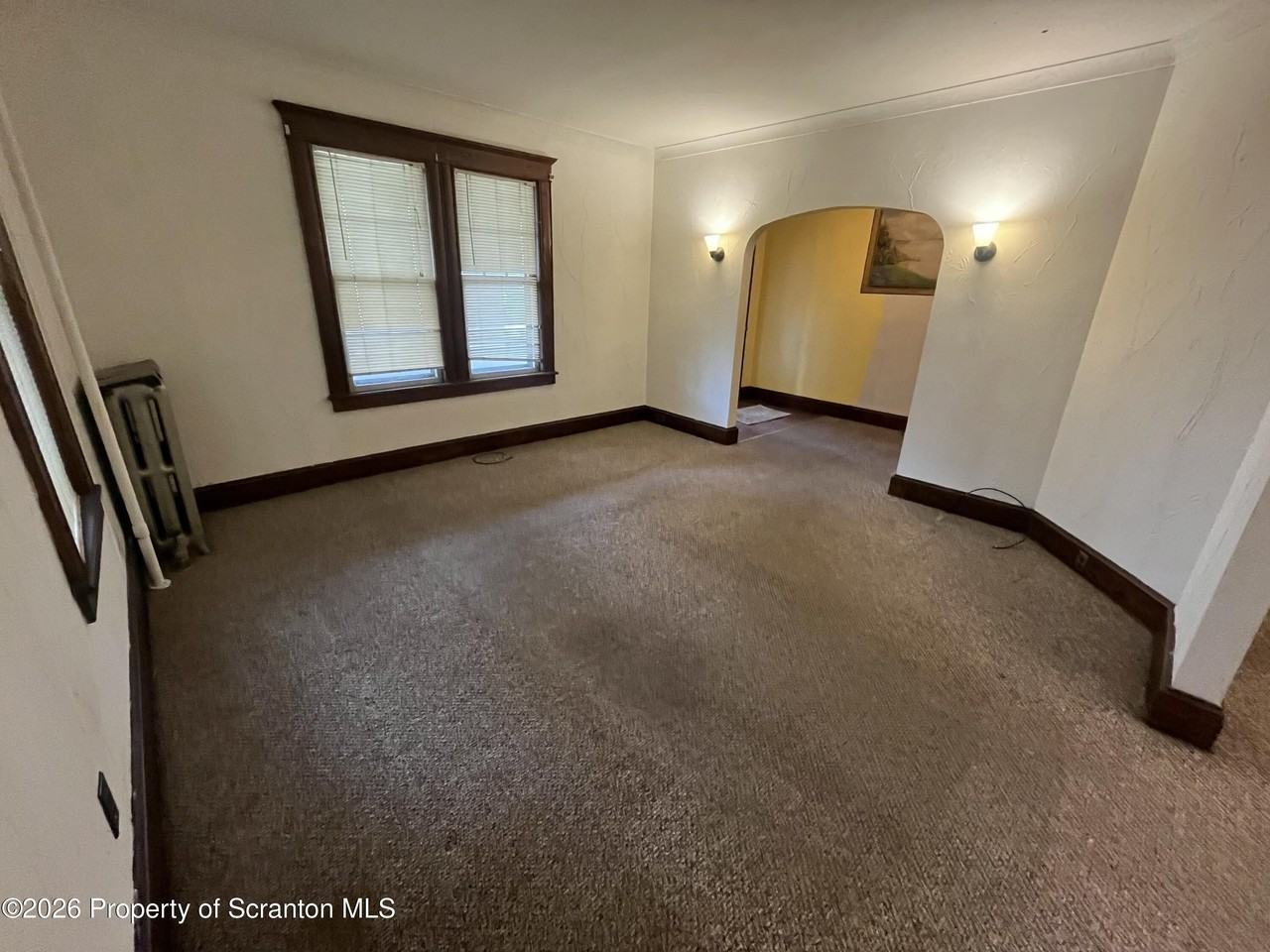 85 Belmont St - Photo 3 of 14