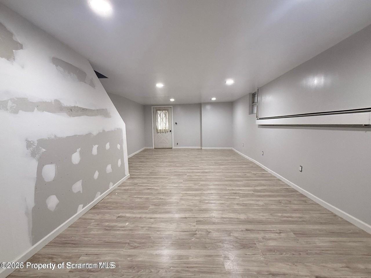 34 Arch St #1 - Photo 4 of 16