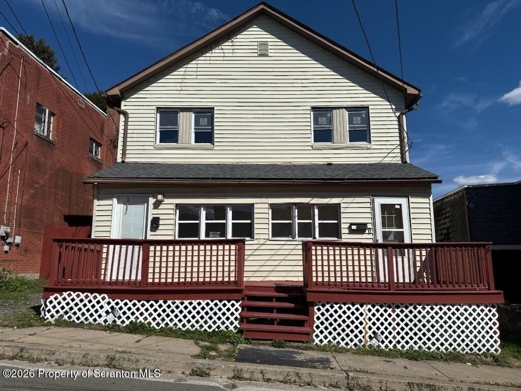 212 Center Ave - Photo 3 of 12