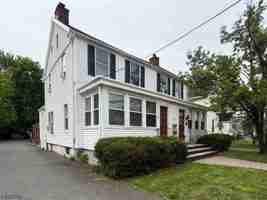 featured image of 23 E Hanover Ave