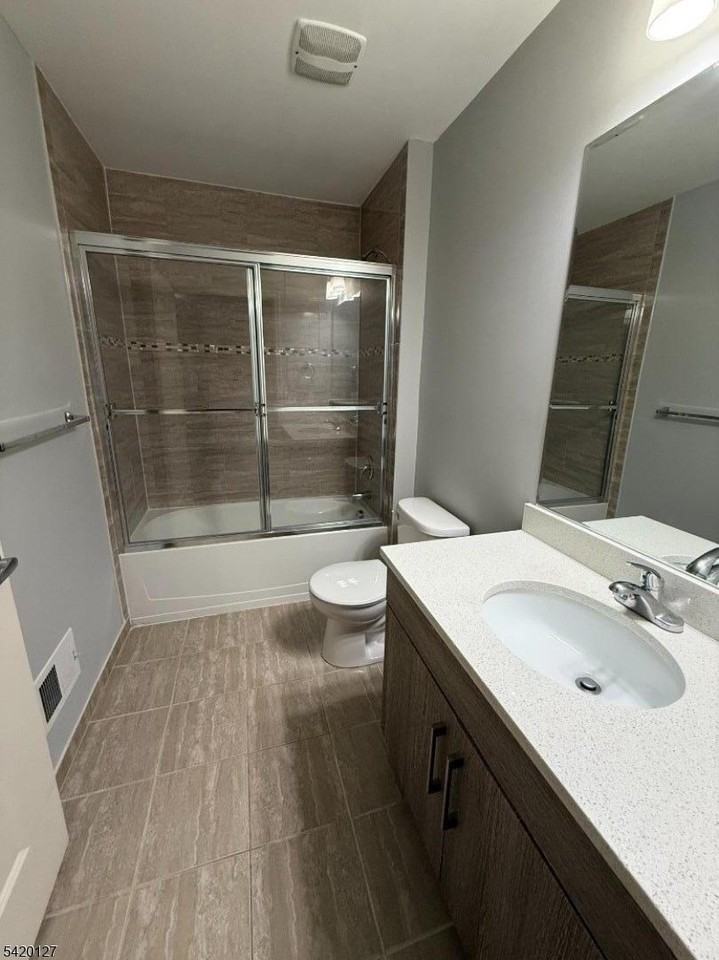 1400 Saint Georges Ave #108 - Photo 5 of 6