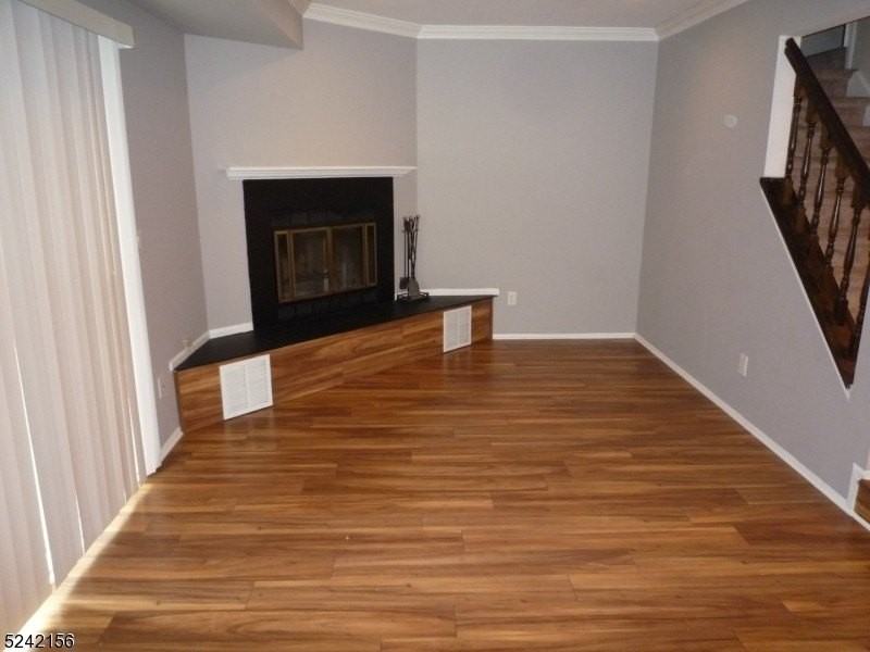 388 Cotswold Pl - Photo 6 of 14