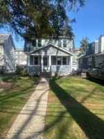featured image of 1367 E 7th St