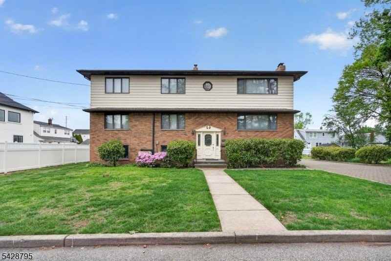 97 Sipp Ave #1 - Photo 2 of 28