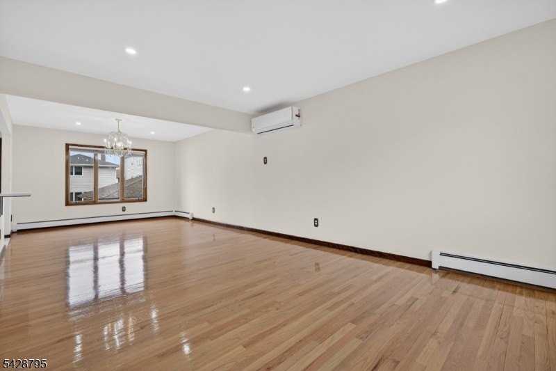 97 Sipp Ave #1 - Photo 6 of 28