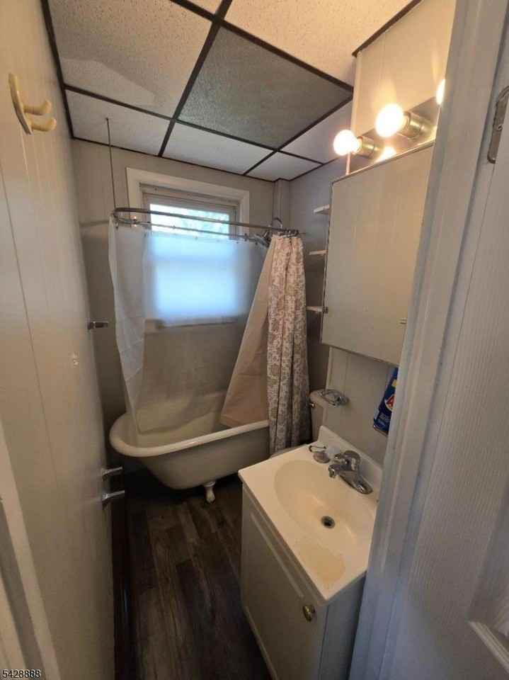 138 Hamilton Blvd #1L - Photo 5 of 20