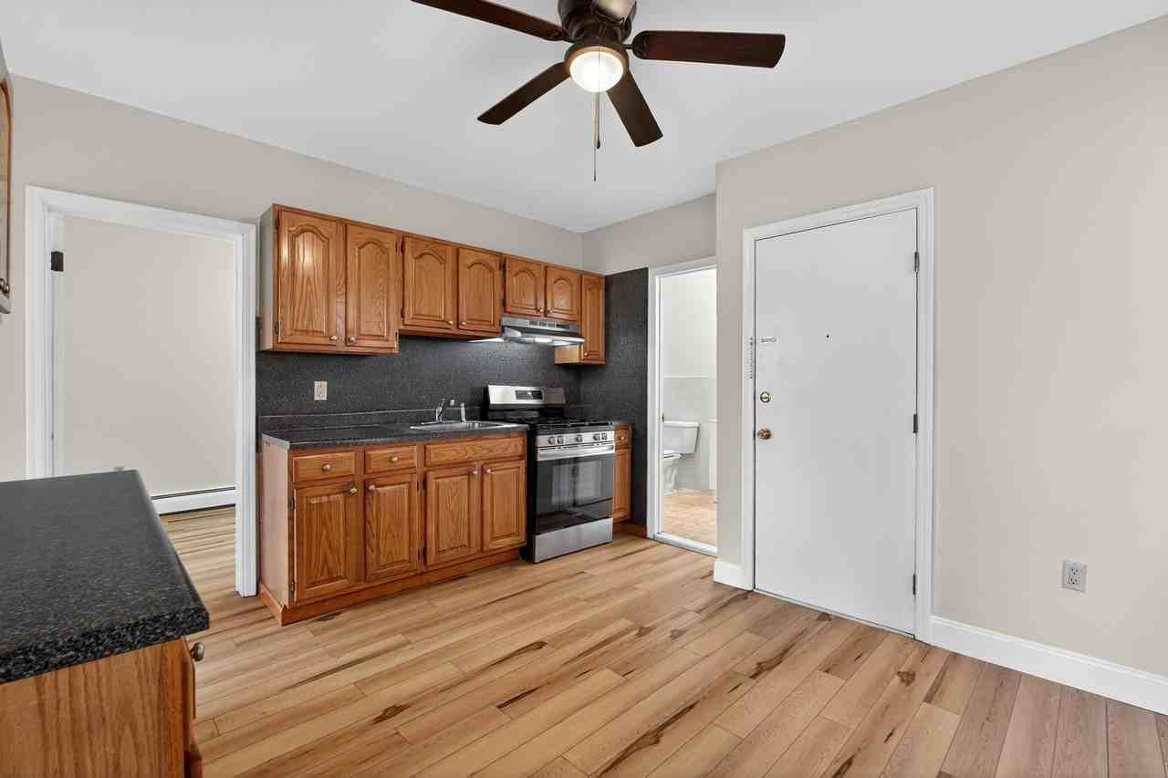 48 E 19th St #3 - Photo 3 of 14
