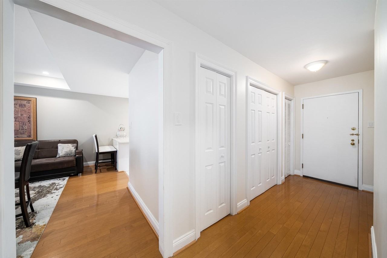 101 Shearwater Ct E #47 - Photo 7 of 38