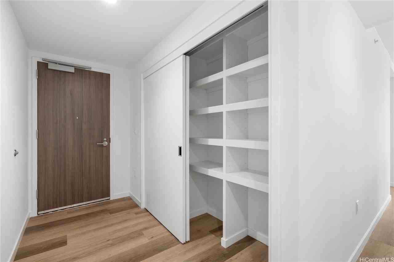 1500 Rycroft St #2919R - Photo 4 of 25