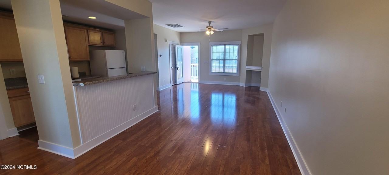 2302 Wrightsville Ave #202 - Photo 5 of 20