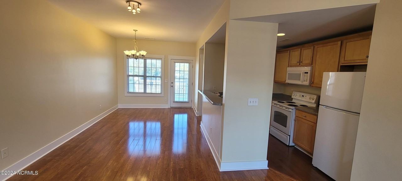 2302 Wrightsville Ave #202 - Photo 7 of 20