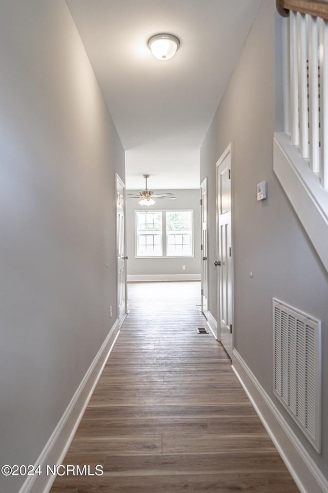 1060 W New York Ave - Photo 3 of 22